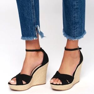 Chinese Laundry Black Wedges Women size 8